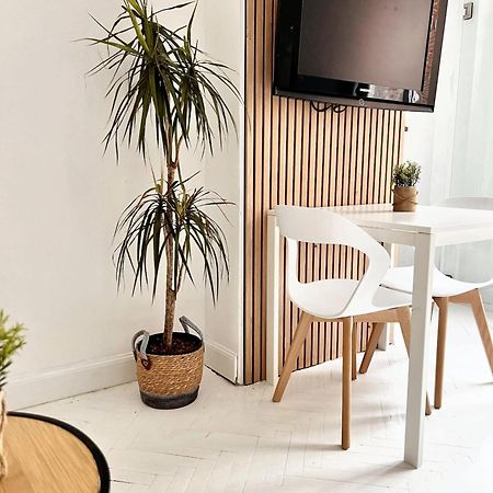 Comfortable Studio In Brussels 35M² Terrace With Bbq Zewnętrze zdjęcie
