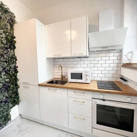 Comfortable Studio In Brussels 35M² Terrace With Bbq Zewnętrze zdjęcie