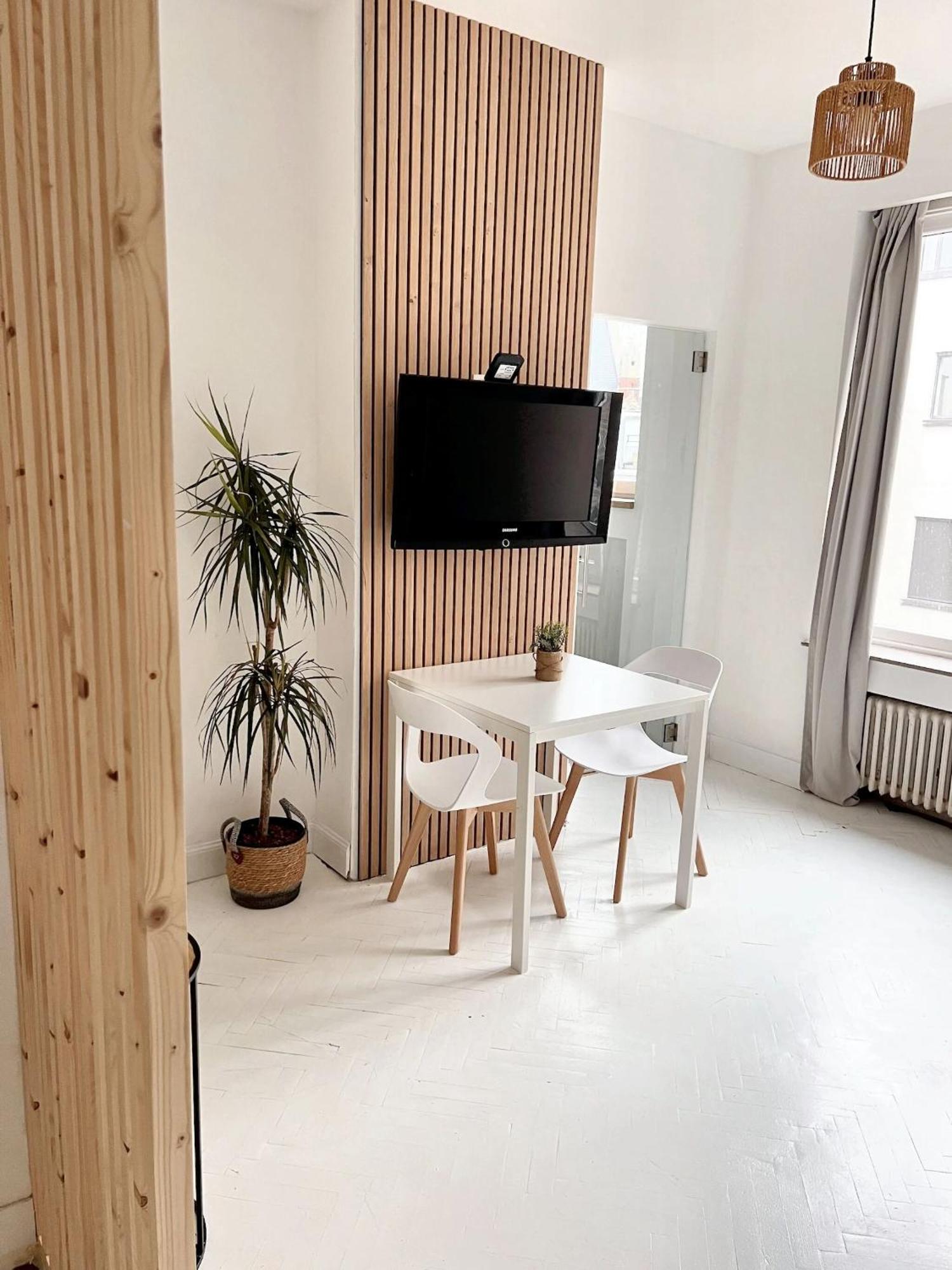 Comfortable Studio In Brussels 35M² Terrace With Bbq Zewnętrze zdjęcie